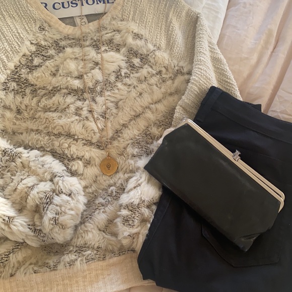 Anthropologie sweater - Picture 7 of 8